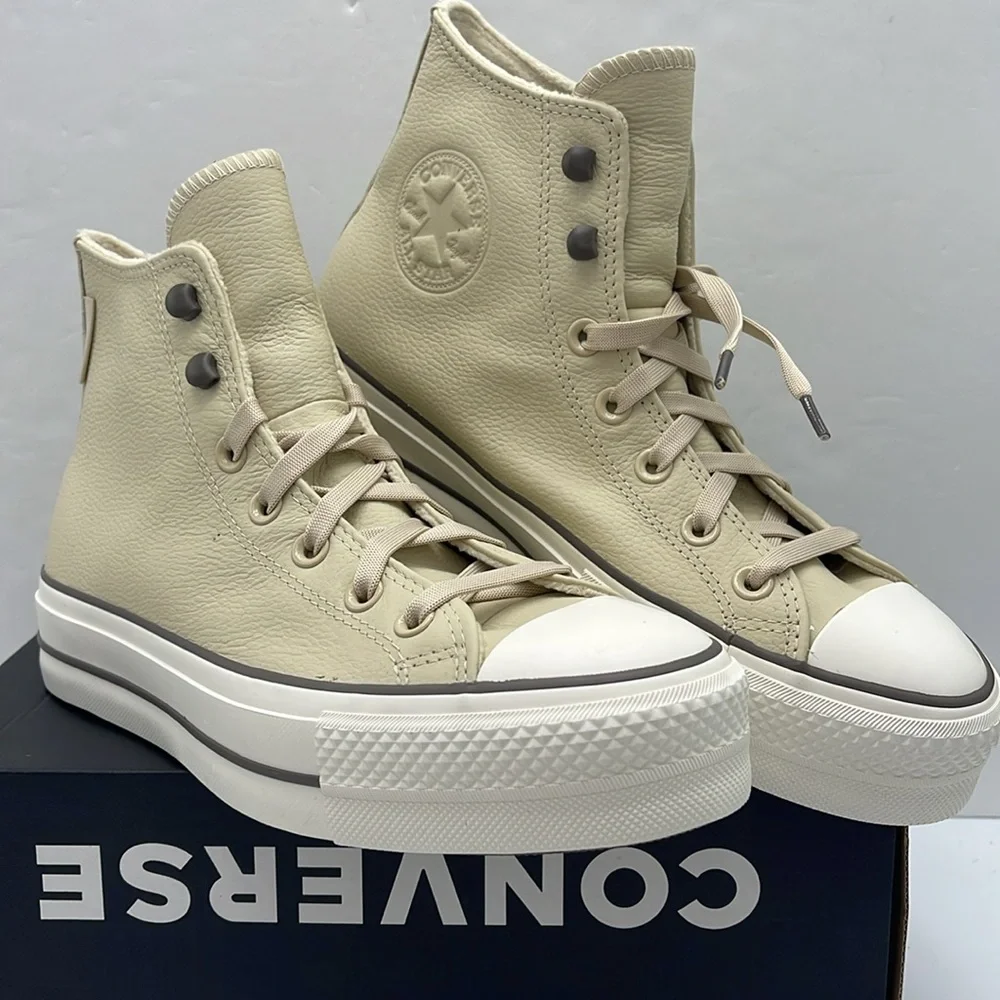 Converse Women's High-Top Platform Sneakers CTAS LIFT HI MISO GLAZE/TRUFFLE